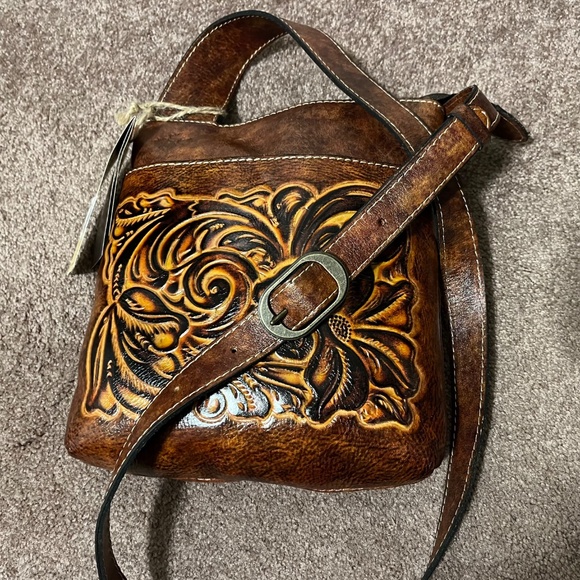 Patricia Nash Tuscan Tooling Italian Leather Crossbody - Picture 6 of 8